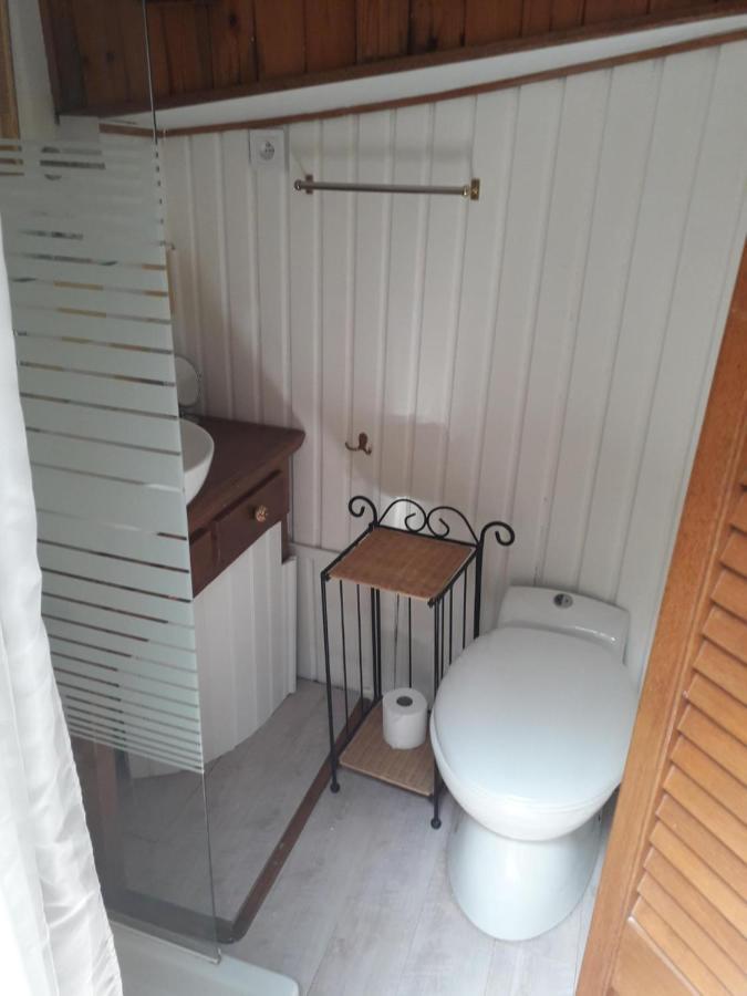 Peniche Caroline Bed and Breakfast Capestang Εξωτερικό φωτογραφία
